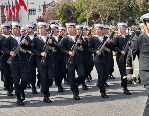 Conmemora el Día de las Glorias Navales en La Serena