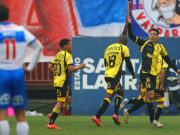 Piratas imparables: Coquimbo golea a la UC y se afirma como líder