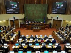 Frente Amplio y Partido Comunista alertan posible exclusión en negociaciones por acuerdo administrativo en la Cámara