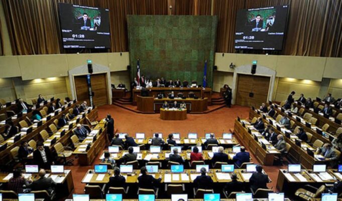 Cámara aprueba comisión investigadora por violencia desde el 18-O