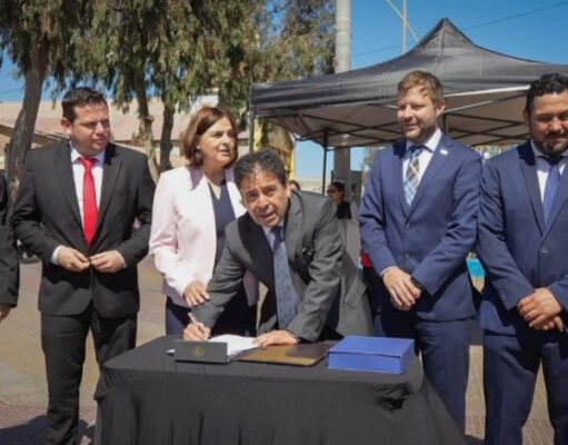 Gobierno Regional invertirá cerca de $400 millones en nuevos vehículos para Caldera