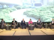Conversatorio reúne a autoridades y empresarios para debatir sobre el futuro urbano de la región