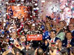 Matthei promete 1 millón de empleos y crecimiento al 4% en relanzamiento de campaña presidencial