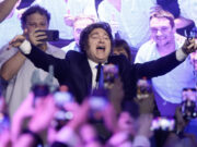 INTERNACIONAL: “La Libertad Avanza arrasa: Milei gana las elecciones legislativas en Argentina”