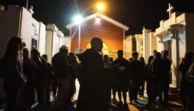 cmenterio-noche-780x450