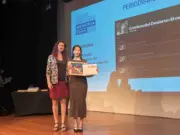 Periodista copiapina fue distinguida con premio nacional por podcast sobre memoria y derechos humanos