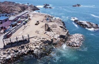 MOP Atacama reporta 53% de avance en obras de conservación del borde costero de Huasco