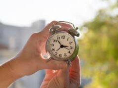 Autoridades de Los Lagos piden mantener horario de verano permanente en la región