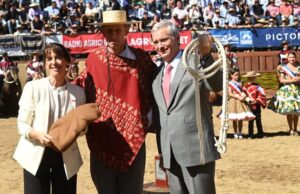 Presidente Kast llama a la unidad nacional en el Champion de Chile: “Que Chile vuelva a crecer”