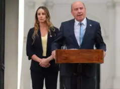 Encuesta Cadem: desaprobación del Presidente Kast llega al 51% y Sedini y Quiroz lideran evaluación negativa