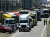 Camioneros de Valparaíso anuncian movilizaciones por alza de combustibles