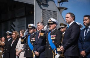 Biministro Claudio Alvarado encabezó conmemoración de las Glorias Navales en Iquique