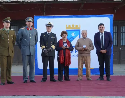 Monte Patria inició las conmemoraciones de las Glorias Navales con homenaje al último sobreviviente de la Esmeralda