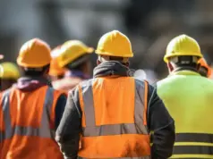 Mercado laboral en tensión: 68% de los chilenos cree que hoy es más difícil encontrar trabajo, según Ipsos