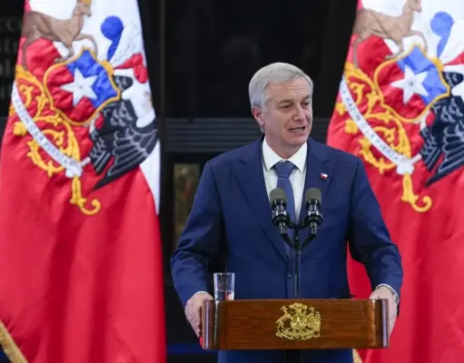 Kast ingresa al Senado reforma constitucional de seguridad con suma urgencia y ocho medidas
