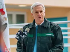 Kast califica de “histórico” traslado de cerca de 400 reos a nueva cárcel de Talca y anuncia “cambio de mano” en sistema penitenciario